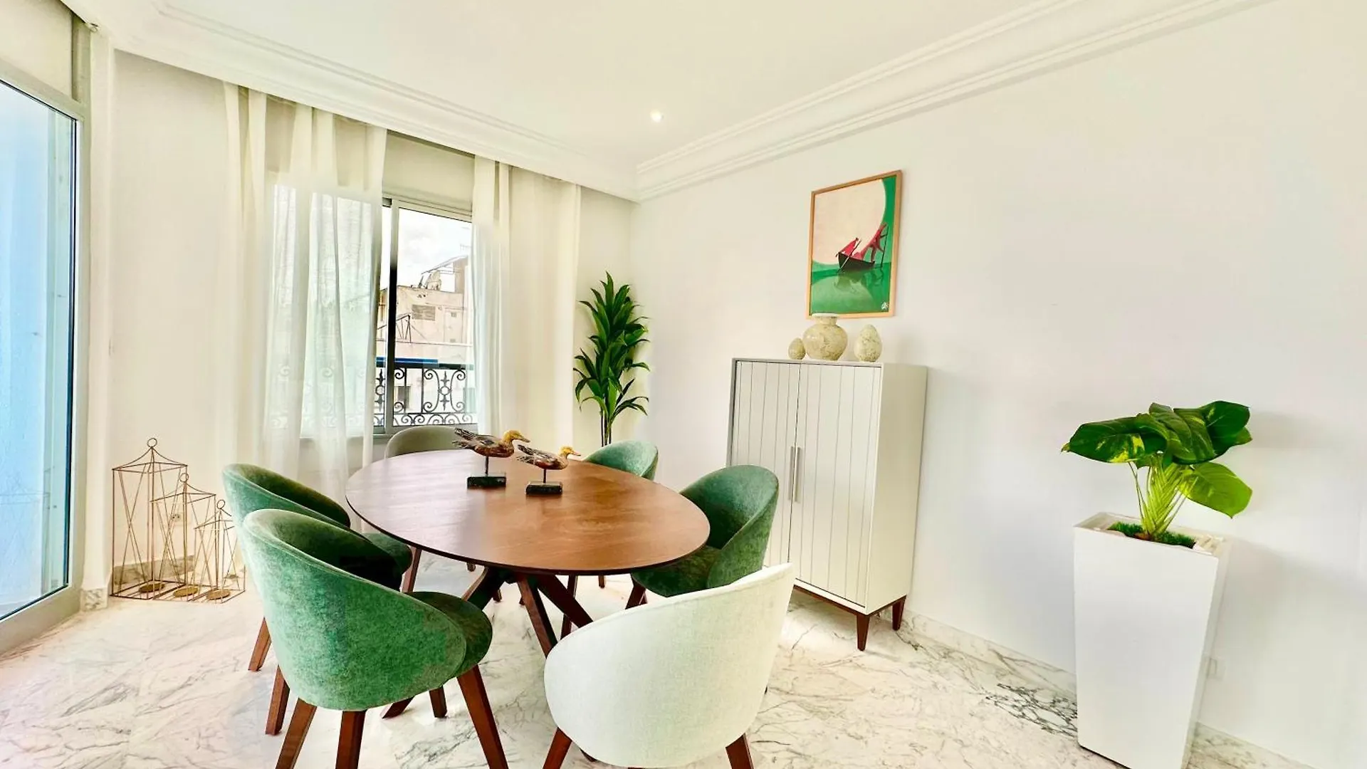 Apartment The Lake View Spacious With Amazing Terrace Tunis Tunesien